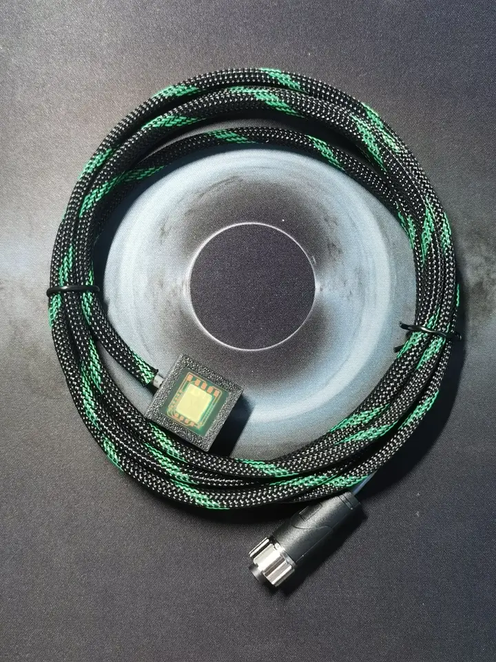 GX-6 intelligent load sensing unit — bonded sensor, M12 connector and cable